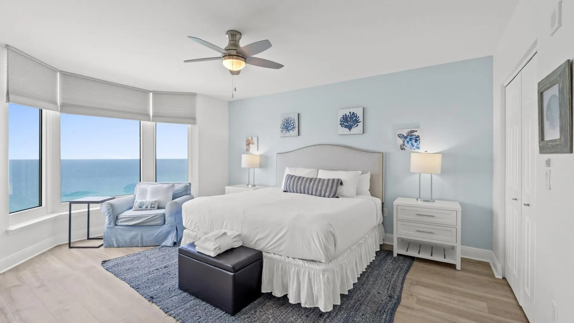 Emerald Beach #1736 By Book That Condo パナマシティービーチ 米国